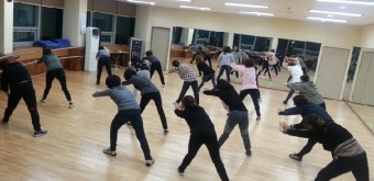 에어로빅(오전)  썸네일 이미지 1